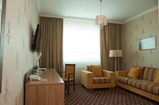 Отель Jumbaktas Astana Hotel Нур-Султан Двухместный номер бизнес-класса с доступом в тренажерный зал-12